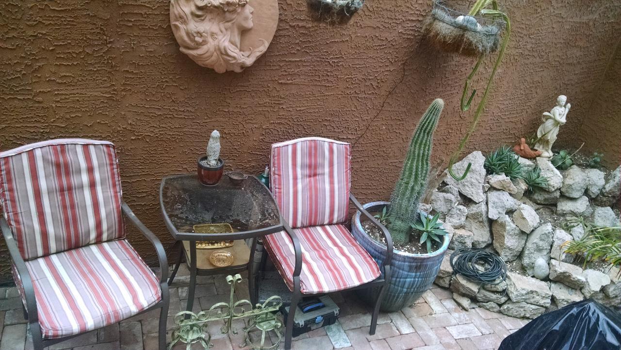 Don'S Elegante Bed & Breakfast Phoenix Bagian luar foto