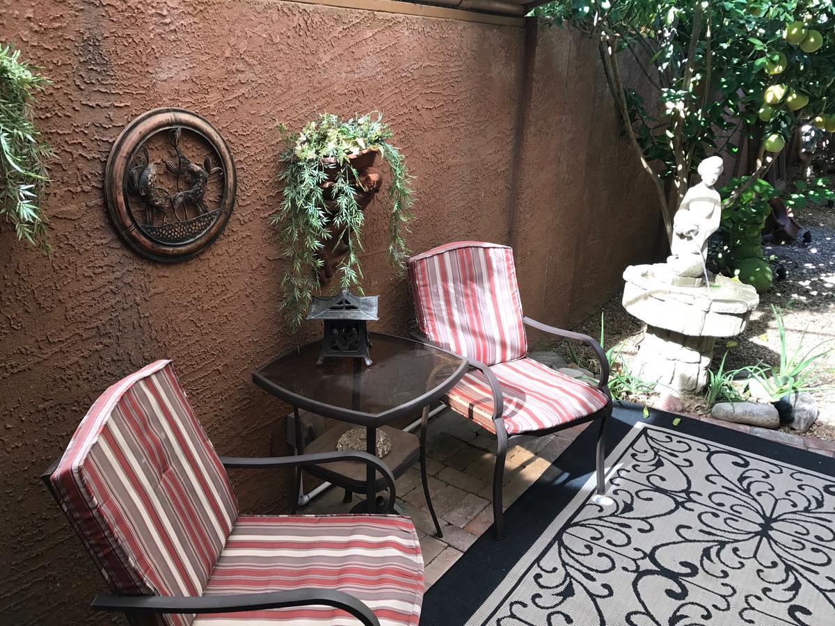 Don'S Elegante Bed & Breakfast Phoenix Bagian luar foto