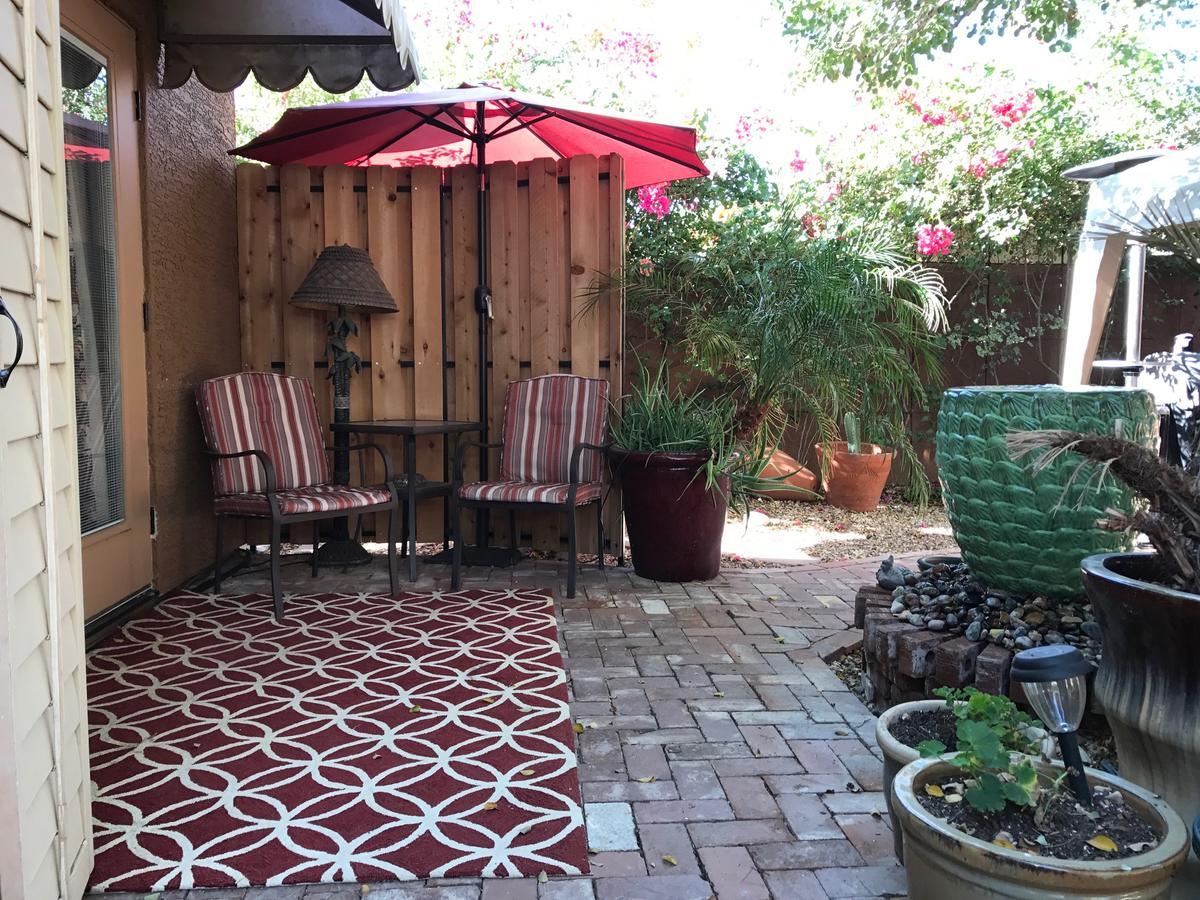 Don'S Elegante Bed & Breakfast Phoenix Bagian luar foto